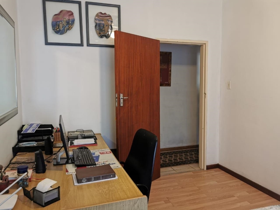 3 Bedroom Property for Sale in Moorreesburg Western Cape